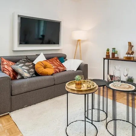 Apartman Og2 R - Wunderschoene 80m2 3-zimmer Naehe Salzburg Freilassing